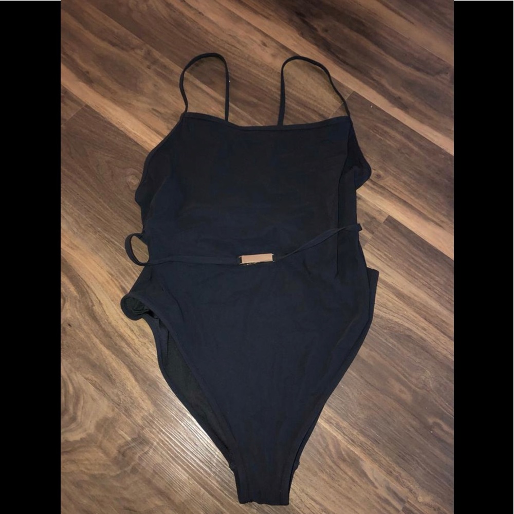 Diane Von furstenberg belted one piece swimsuit L